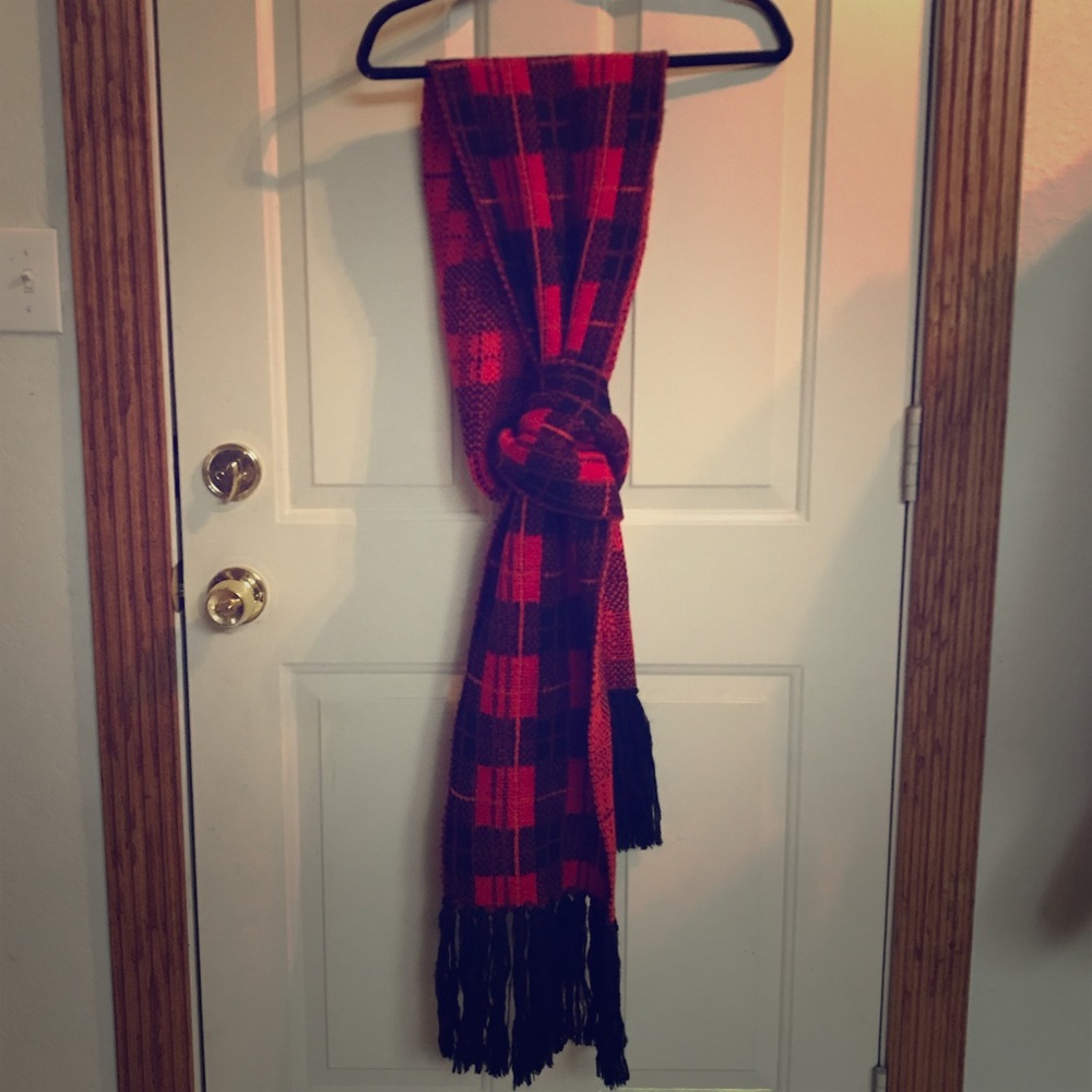 ** NWT Kate Spade New York Woodland Plaid Scarf **